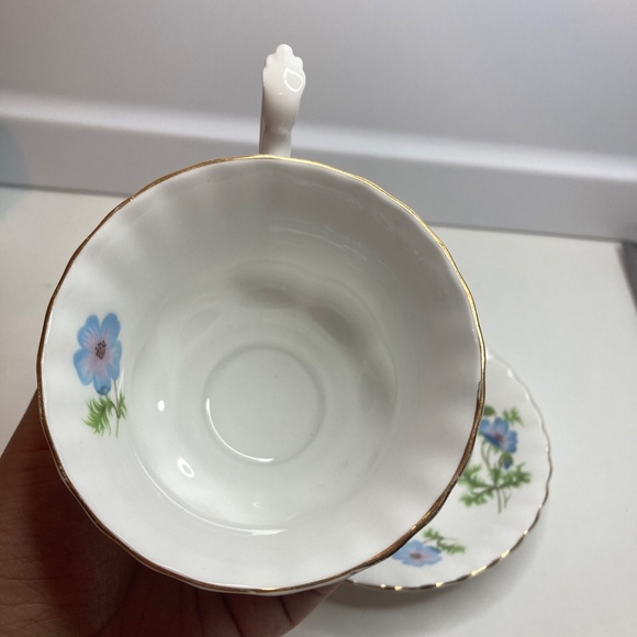 RICHMOND China, England - BLUE POPPY Pattern - CUP & SAUCER Set - Gold trim - Picture 6 of 10